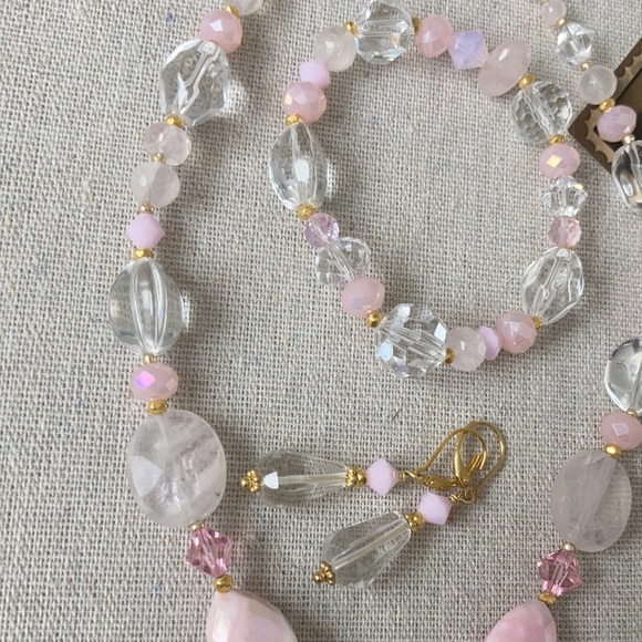 New Handmade Crystal Quartz Pink Peruvian Opal Swarovski Necklace - Picture 3 of 9